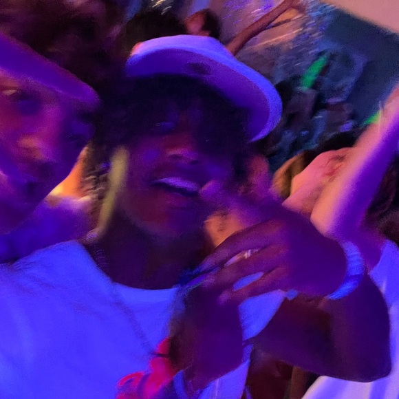 Meet your Posher, Jackson - Picture 1 of 1